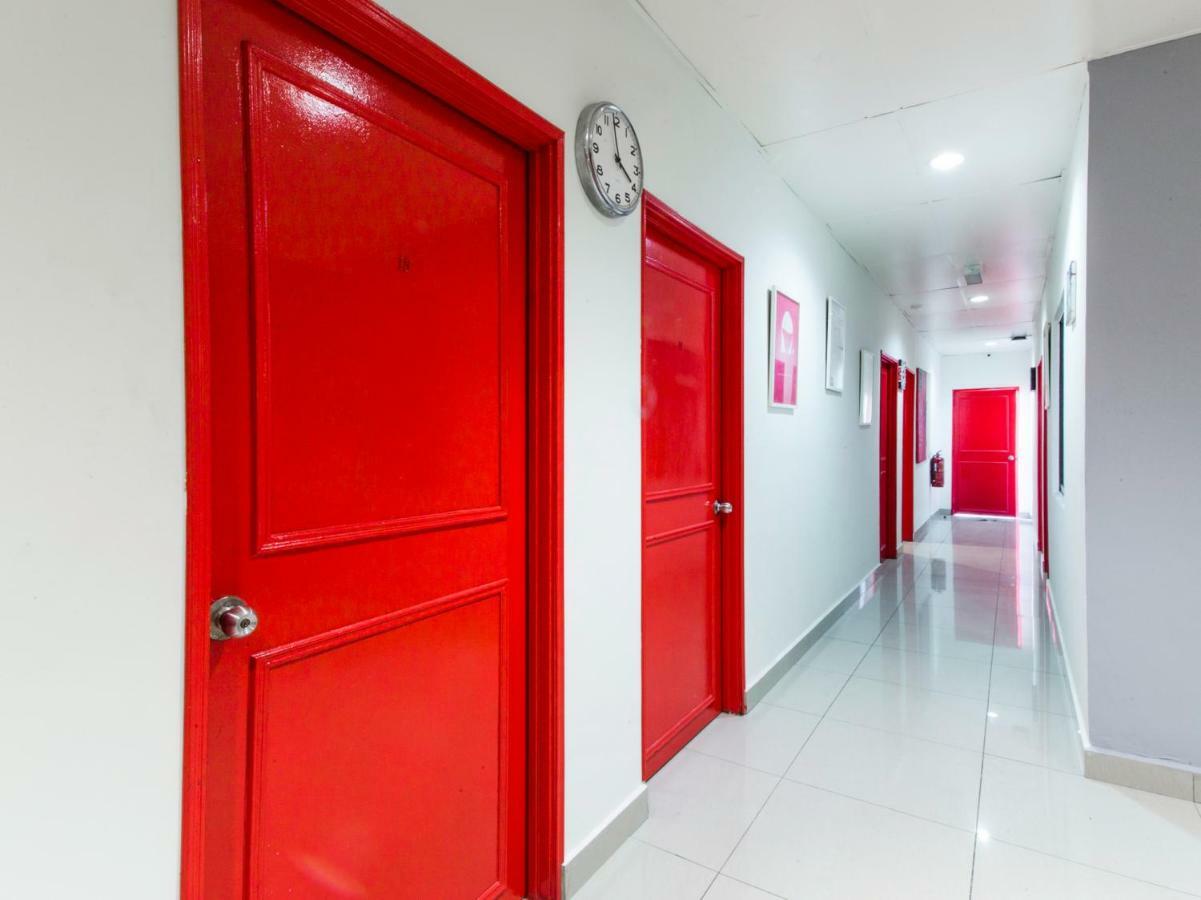 Oyo 304 Zero Hour Hotel Куала-Лумпур Екстер'єр фото